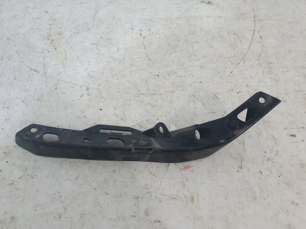 Oryg charger lift 15- направляющая бампера перед левый 68213538ac в Украине