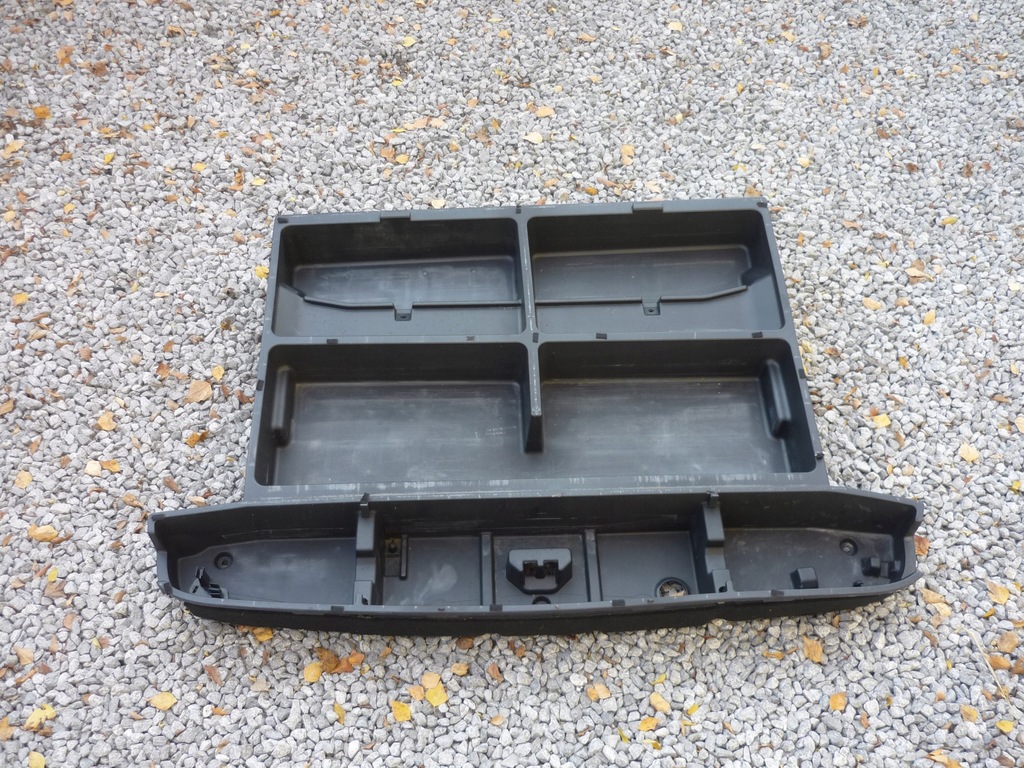 фото №1, Підлога бардачок багажника corolla verso ii 04-09