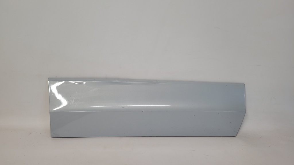 фото №1, Vw t-roc r-line молдинг na дверь правая задняя oryg.