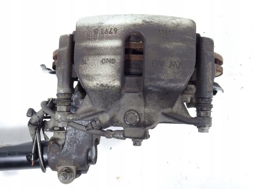 Audi a3 8v рестайлинг  1.4 tsi амортизатор поворотный кулак левая 5q0255r 5q0413023eb с Разборки