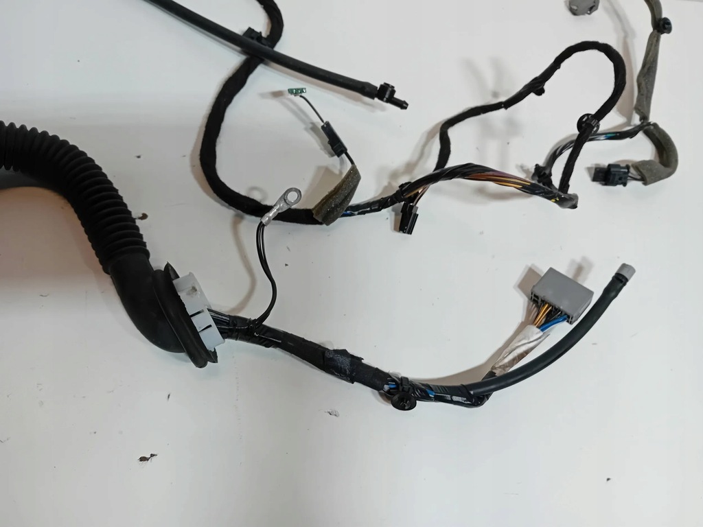 фото №9, Volvo v90 ii 2017 джгут кришки задній