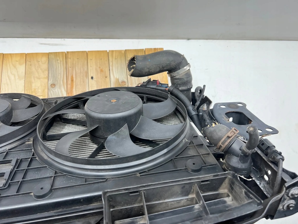 фото №6, Vw golf vi 1.6 tdi pas передний усилитель перед golf 6