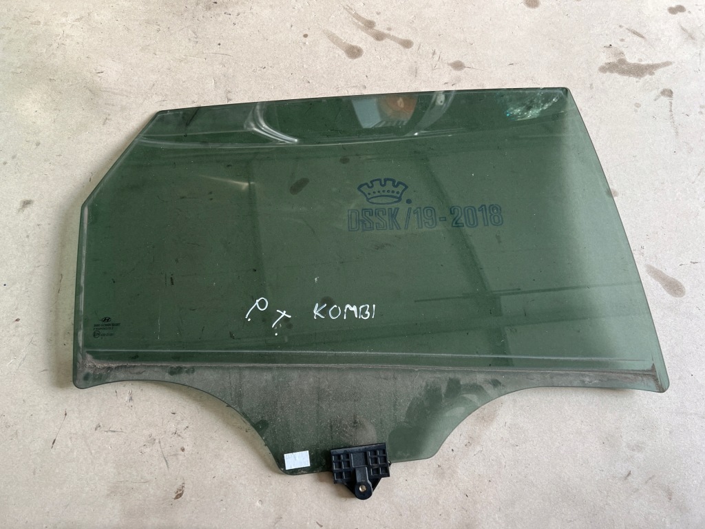 фото №1, Hyundai i30 iii kombi стекло дверь правая задняя задняя 2017