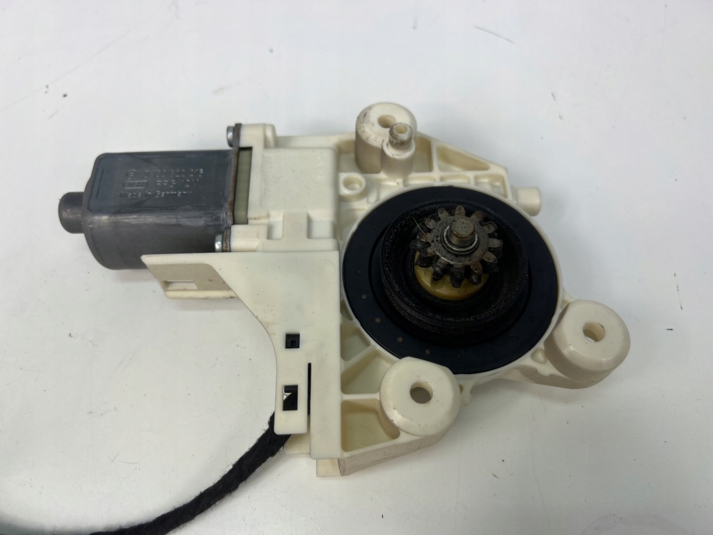 фото №1, Моторчик скло правий ford focus mk2 ii 0130822216