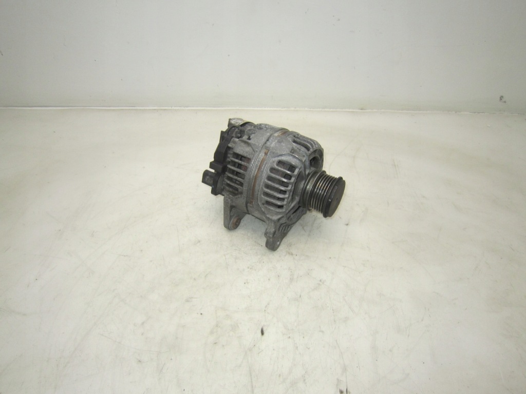 Генератор volkswagen seat skoda audi golf fabia octavia cordoba 1.9 tdi в Україні