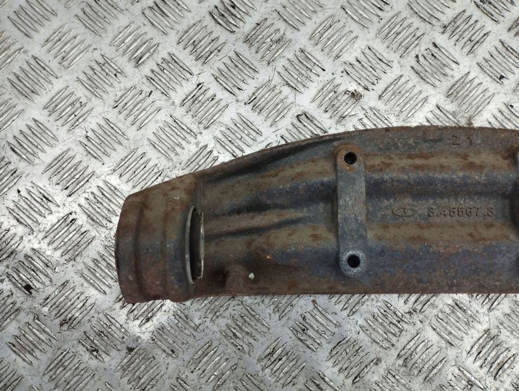 Maserati quattroporte 2010 кронштейн заднього диференціал 3455673 Ціна