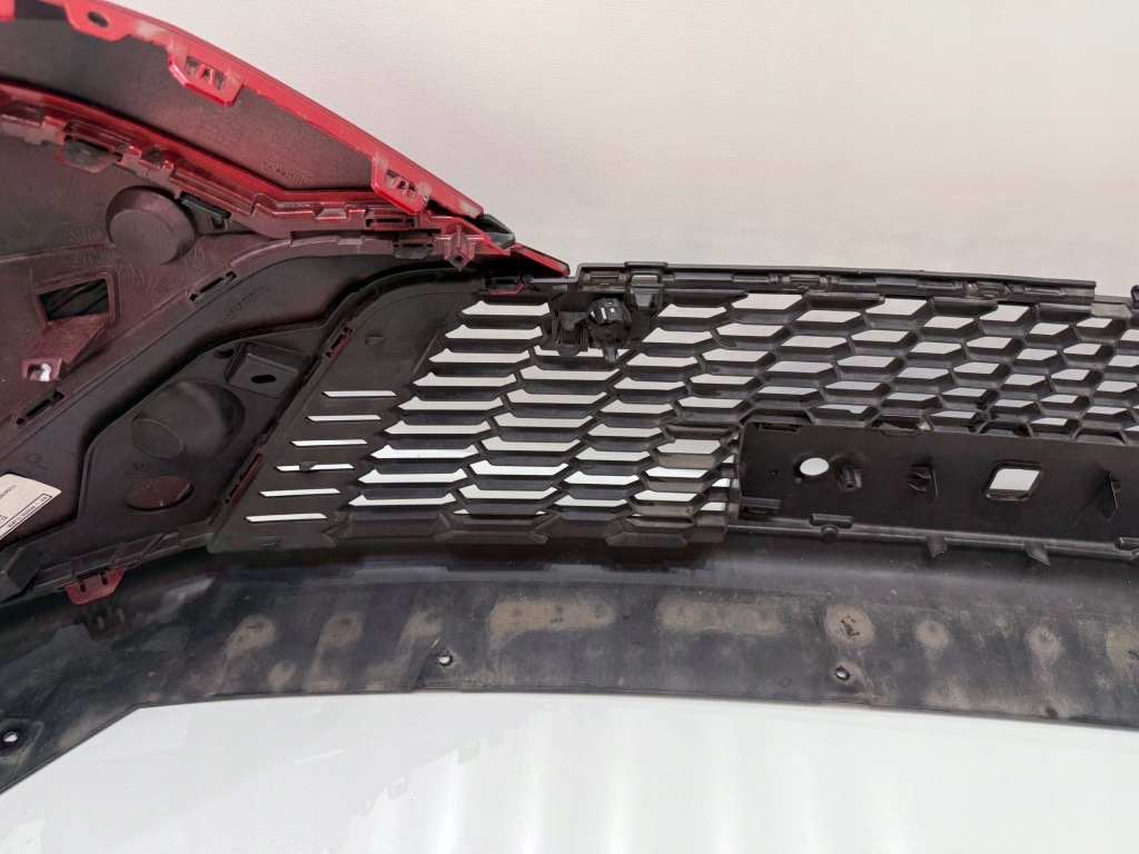 Peugeot 408 p54 бампер перед передний уголок левая решётка хороший Оригинал