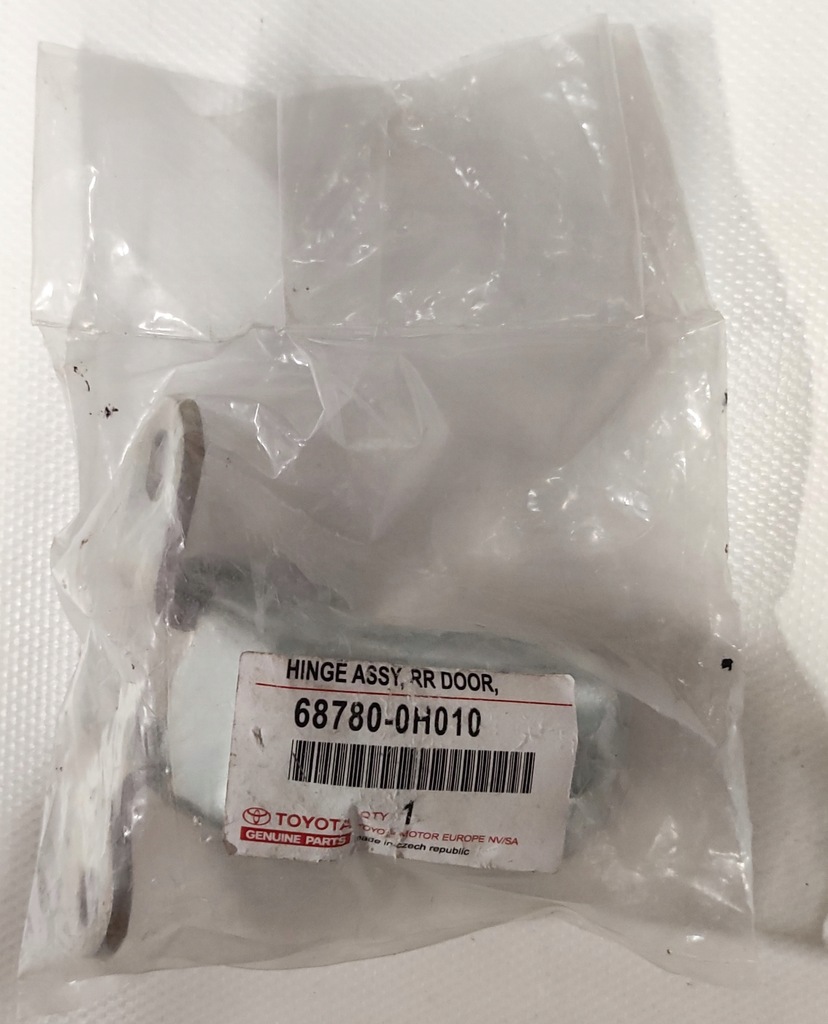 фото №1, Toyota оригинальный номер 68780-0h010