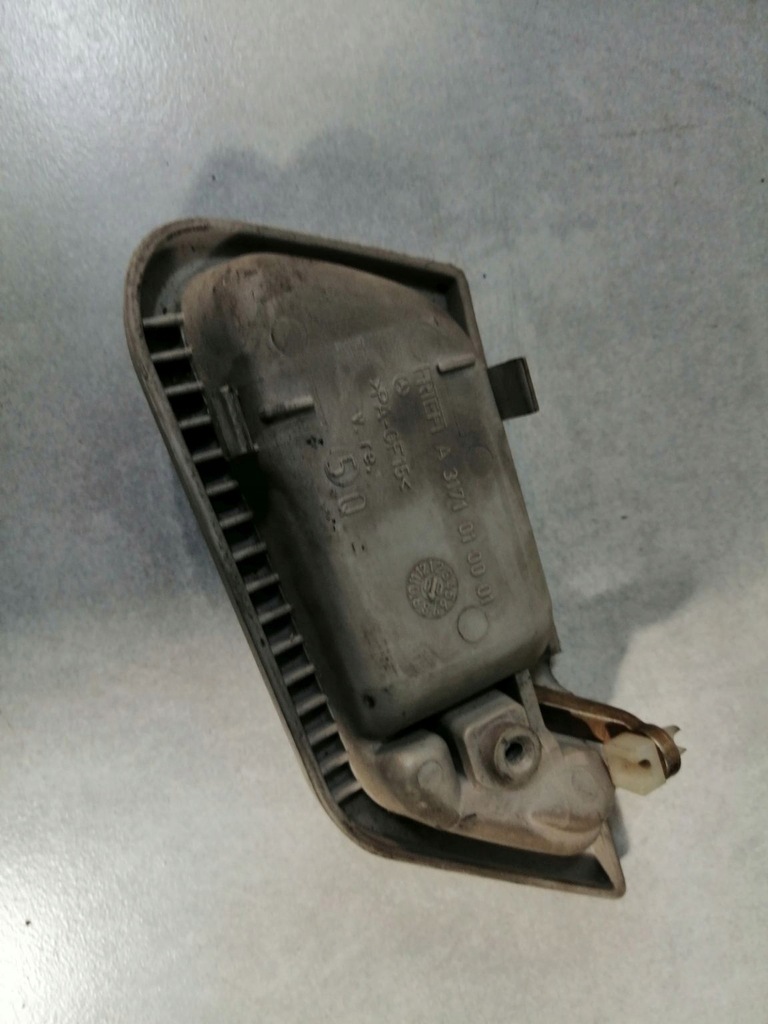 фото №3, Ручка внутрішня правий перед mercedes w203