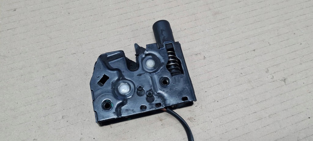 фото №10, A6 c7 4g lift s6 замок капот перед 4g0823509c s7 4g a7