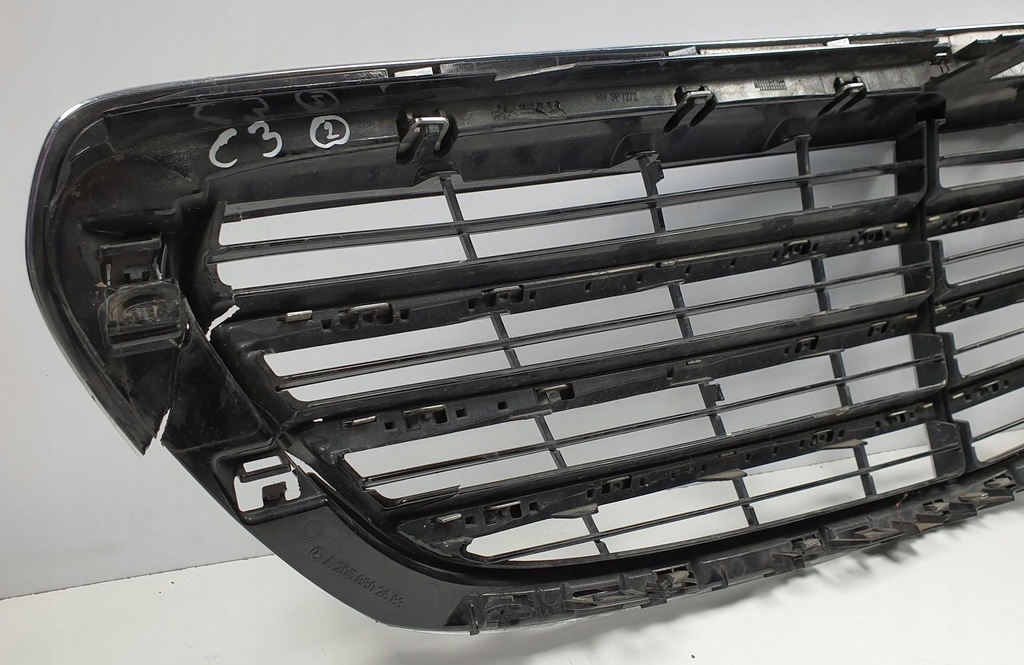 фото №7, Решітка радіатора решітка радіатора mercedes w205 a2058802683