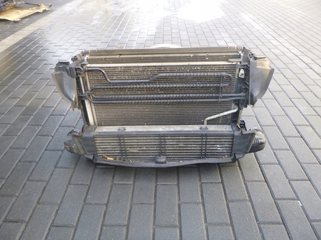 фото №3, Pas передній балка комплект радіатор w204 2.2 cdi