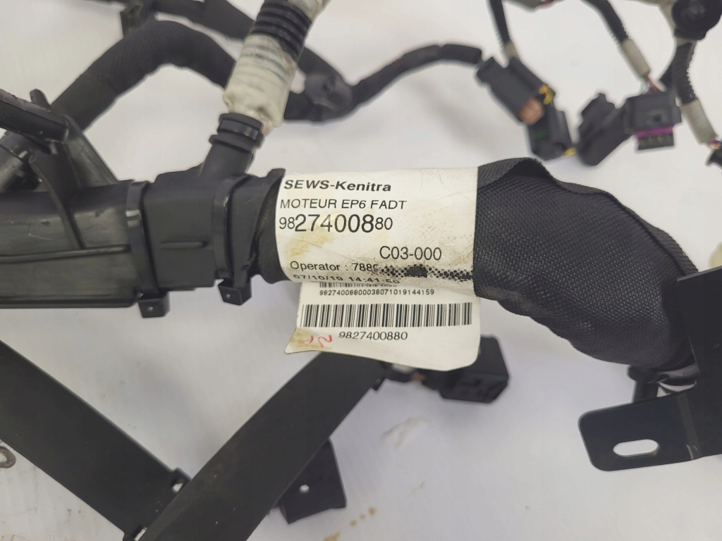 Проводка двигуна 9827400880 peugeot 5008 ii gt 1.6 thp 19r. Ціна