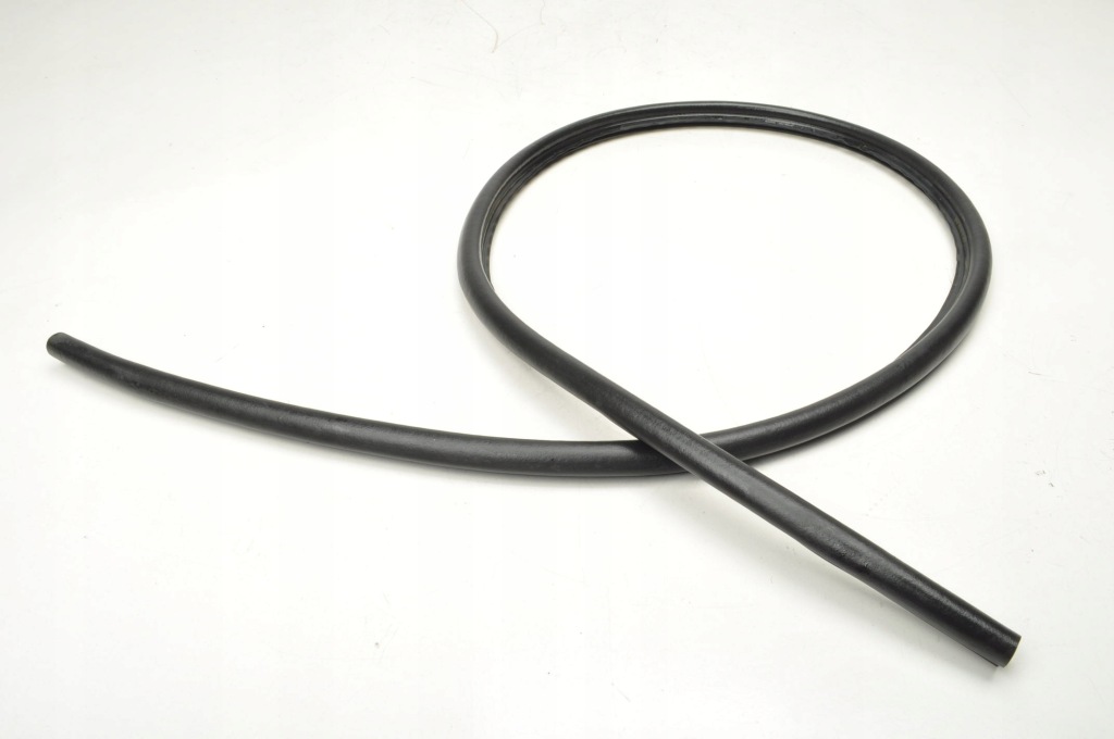 фото №1, Bmw 3 g20 g21 2019 прокладка кришки двигуна / капот передньої