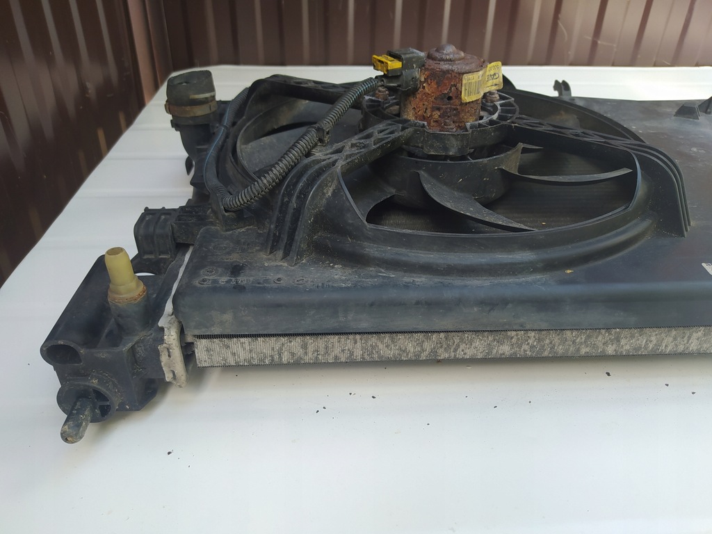 фото №5, Радиатор + вентилятор - grande punto evo 1.2 1.4