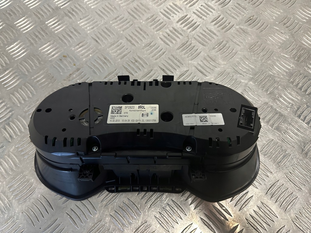 фото №6, Seat leon iii счетчик приборы 1.6 tdi 5f0920860l