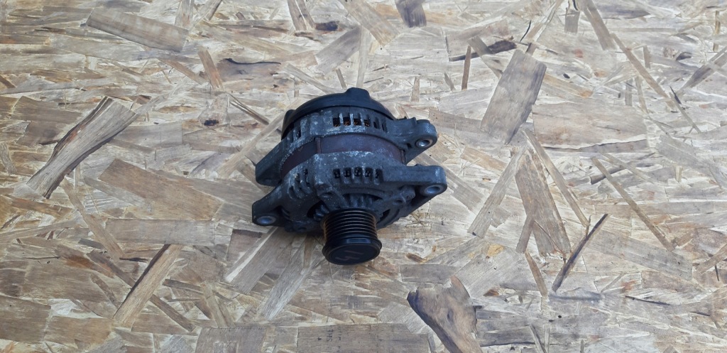 фото №1, Генератор toyota sienna 11-20r 3.5