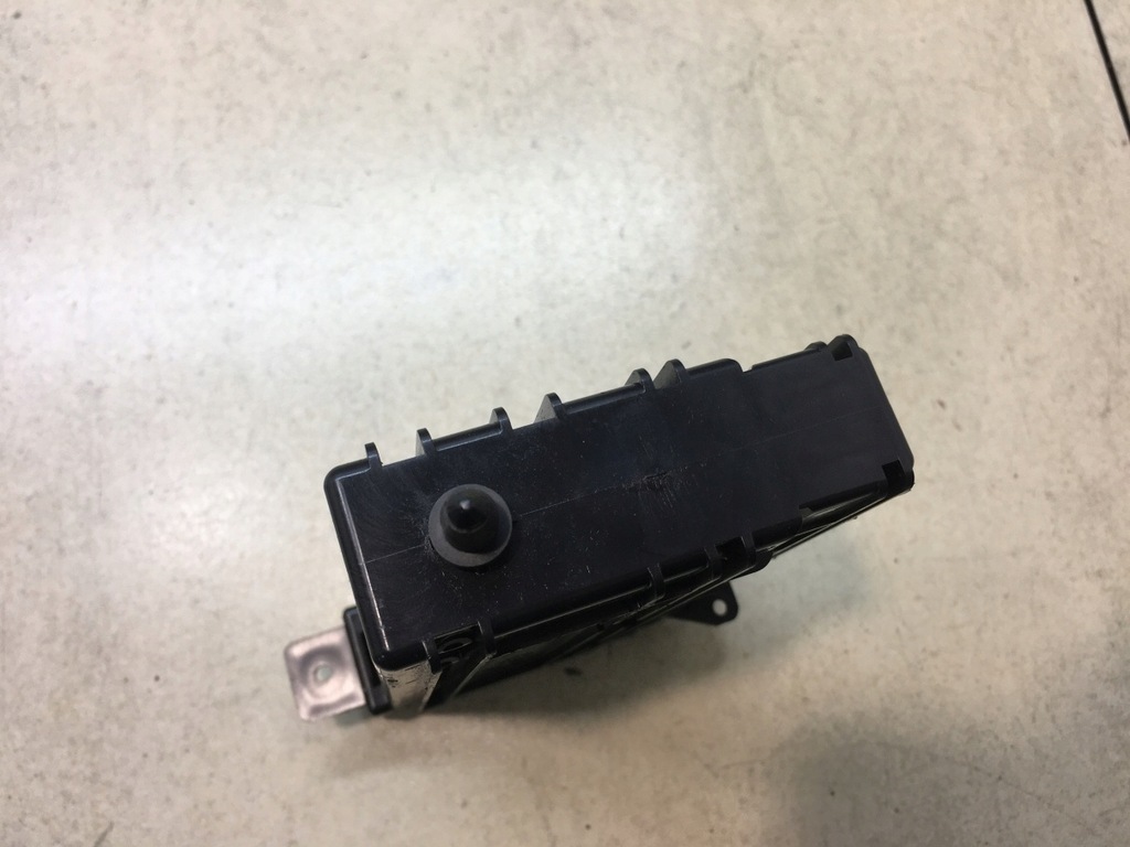 фото №5, Кронштейн na напитки subaru legacy iii