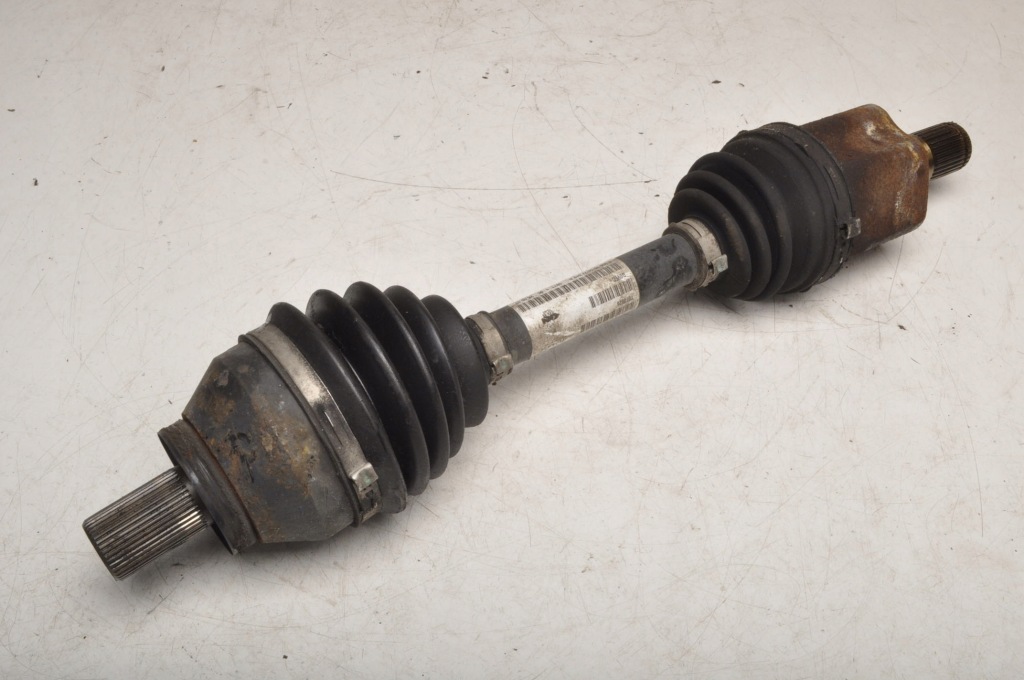 фото №1, Volvo s80 ii v70 iii 3.2 3.0 приводной вал левая короткий 30783207