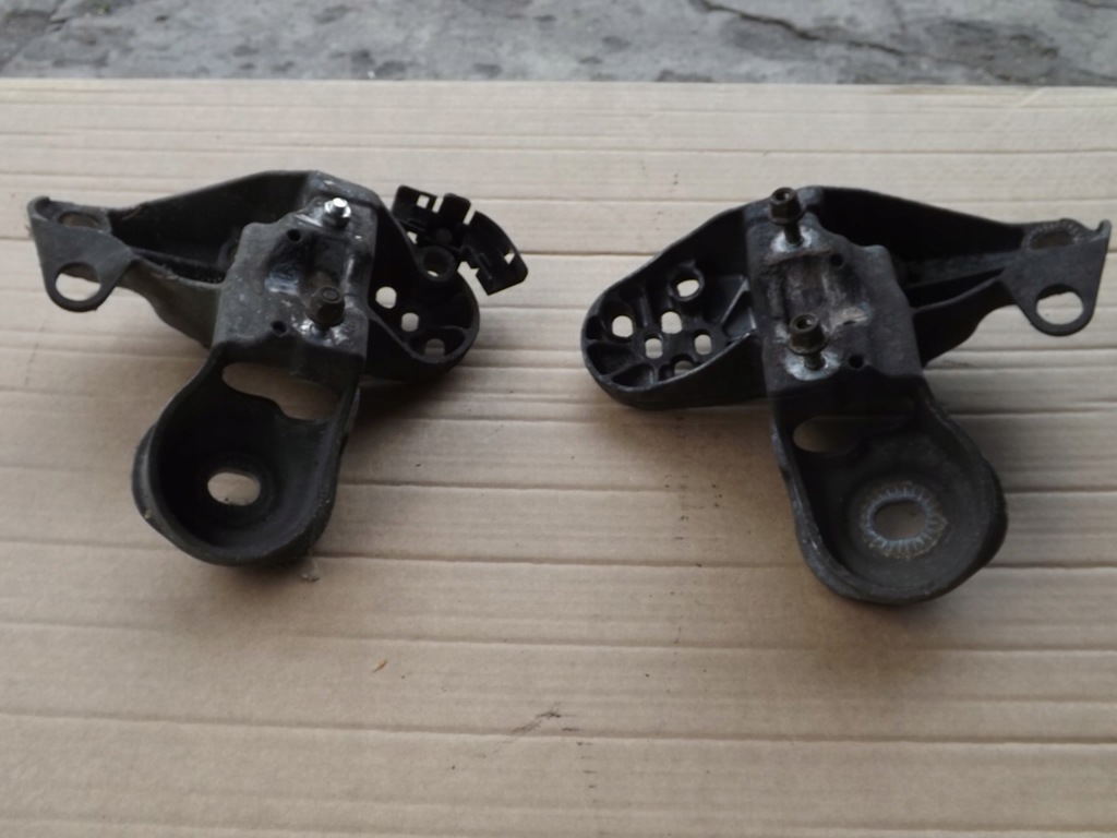 фото №8, Audi a4 b7 1.9 2.0 tdi кронштейн права кронштейн кронштейн двигуна 8e0199352n