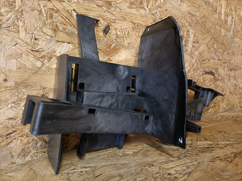 фото №7, Ford c-max mk2 захист кронштейн замка правий задня am51-r264b22-ad