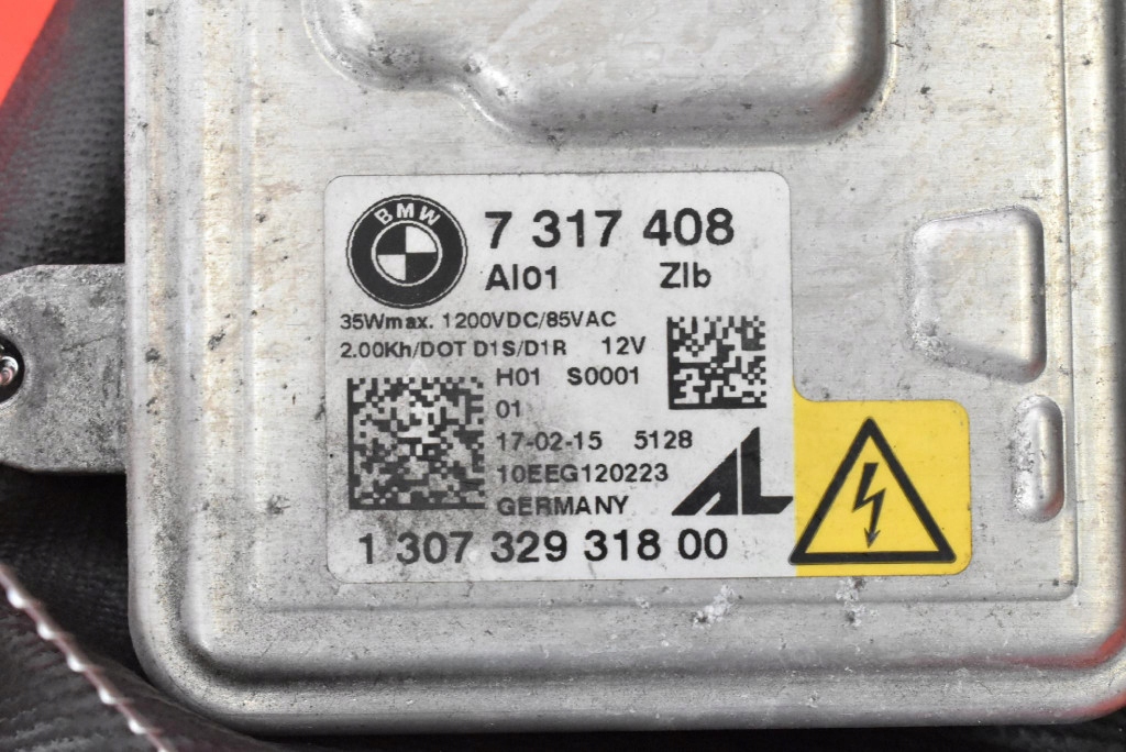 Купити Блок запалювання ксенон ксенон права 7317408 130732931800 bmw x5 f15 13-18