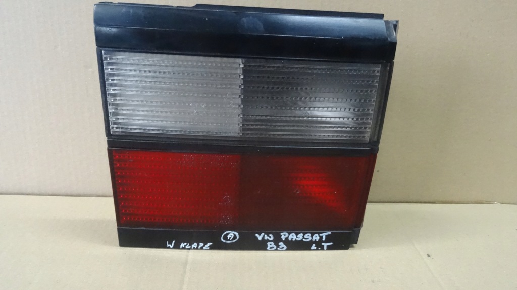 Купити Passat b3 лампа лівий задній w кришка 333945107