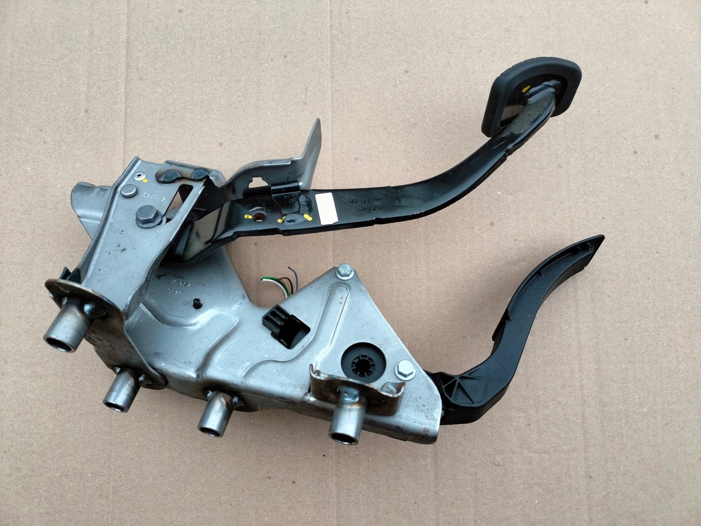 фото №3, Renault clio iv 4 педаль педалі гальма газу