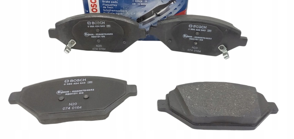 Купити Гальмівні колодки гальмівні osi перед bosch opel karl 2015 - 2018