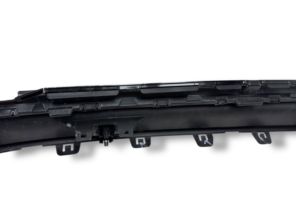 фото №16, Seat ateca 2024 с задний молдинг нижняя бампера заднего