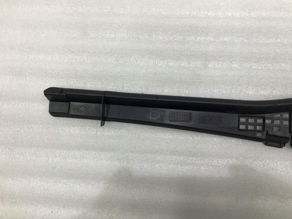 фото №8, Жабо праве 8200825457 dacia duster i