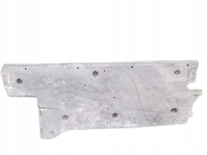 фото №1, Vw passat b8 защита подвеска правая 3q0821202b