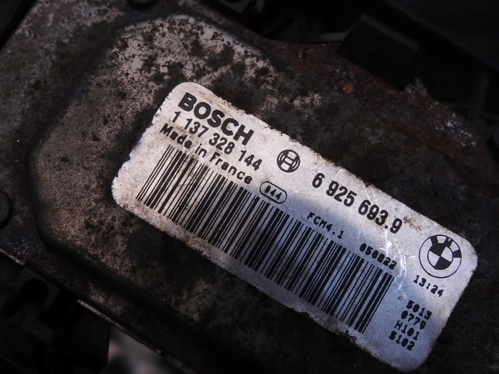 Вентилятор радіатора bmw 1 e87 120i 2.0 b 135103596 Зі Шроту