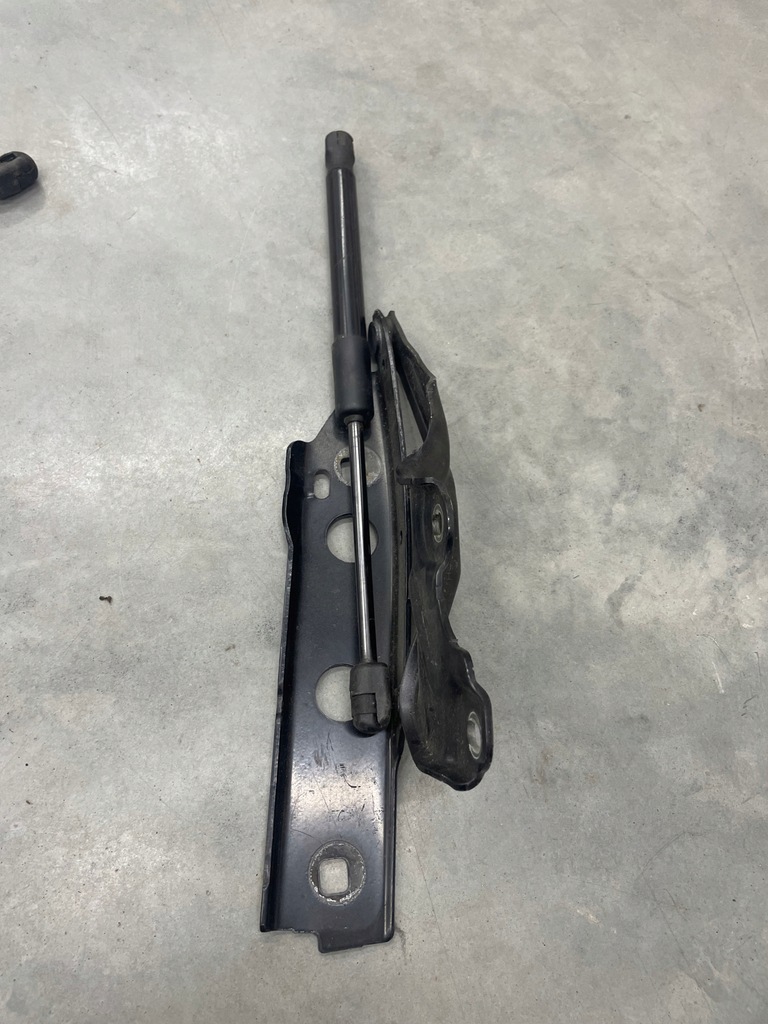 фото №6, Петля петли капот a6 a7 c7 ly9t комплект