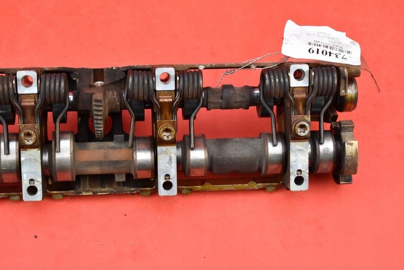 Вал розподільного валу основа вала mimośrodowego 7514629d 7506169 bmw e65 3.6 v8 Недорого