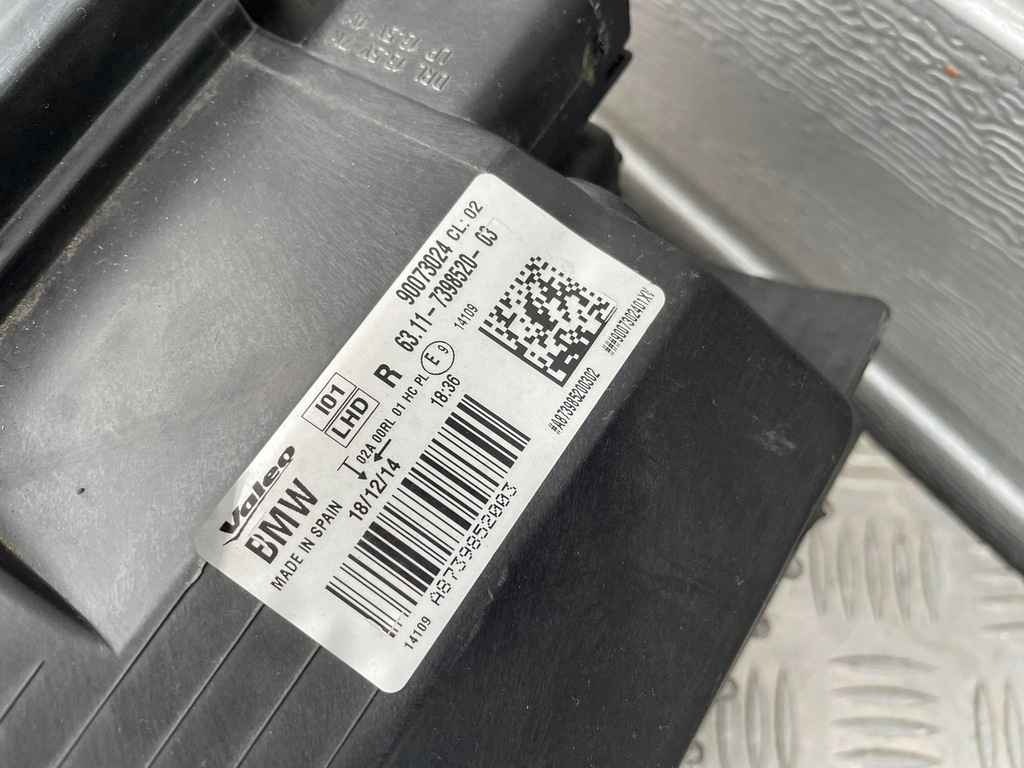 фото №8, Bmw i3 лампи перед ліва права full led 7398519 7398520