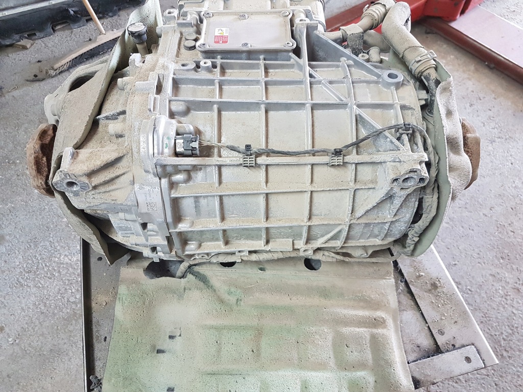 фото №7, Audi e-tron двигун електричний 0ef901141am задня задній etron 0ef901091bb