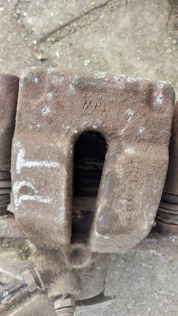 фото №3, Супорт задня задній правий renault scenic ii 1.9 dci