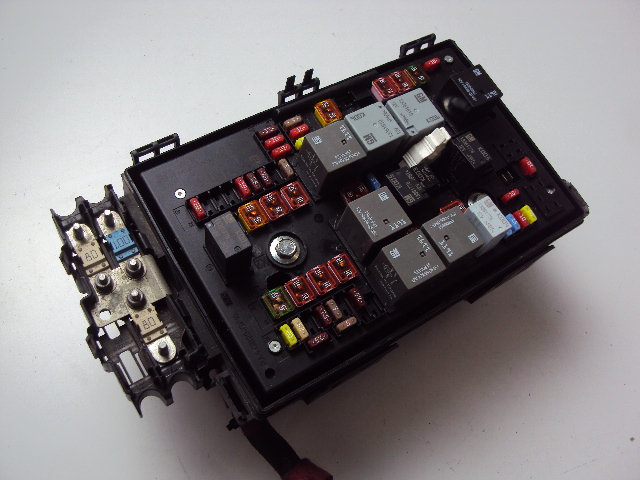 фото №3, Коробка запобіжників opel zafira c 13 r