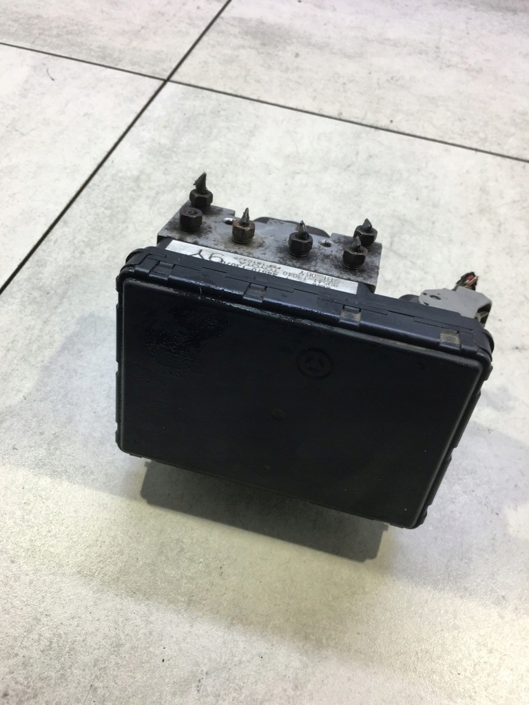 фото №8, Насос abs corolla verso e12 1.8 44510-13070