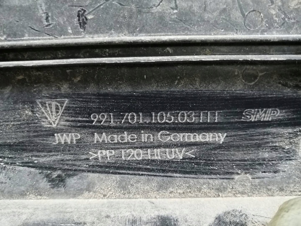 Rr porsche 911 991 підкладка під  номерний знак 99170110503 Недорого