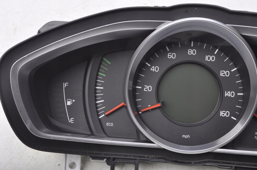 фото №6, Volvo v40 ii 1.6 d2 лічильник прилади 31394175