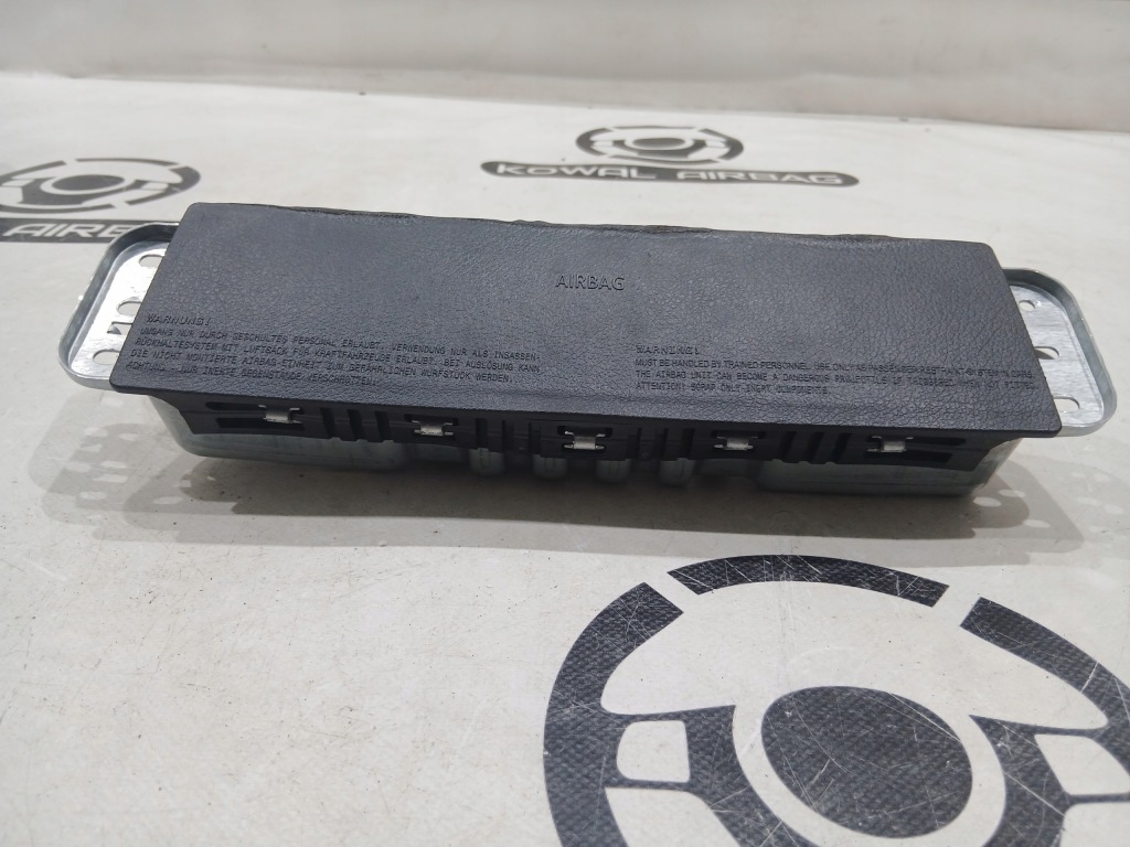 Mb a-klasa w177 w 177 подушка безопасности подушка коленная колено kolan ремень ремни Недорого