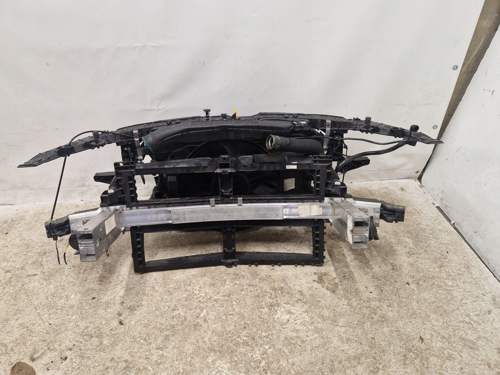 фото №5, Mercedes a-klasa a177 177 pas передний 1,3 усилитель радиатор демонтаж