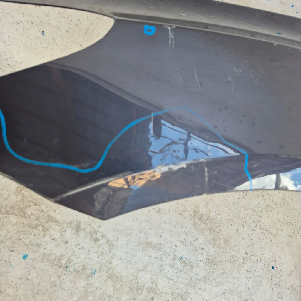 Tesla model 3 17- крыло  левое  перед передний Оригинал