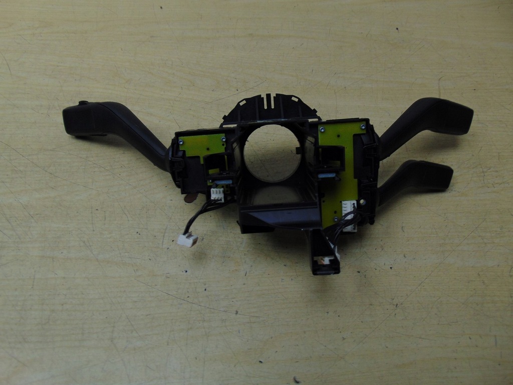 фото №9, Переключатель комбинированный volkswagen оригинальный номер 3c9953507c