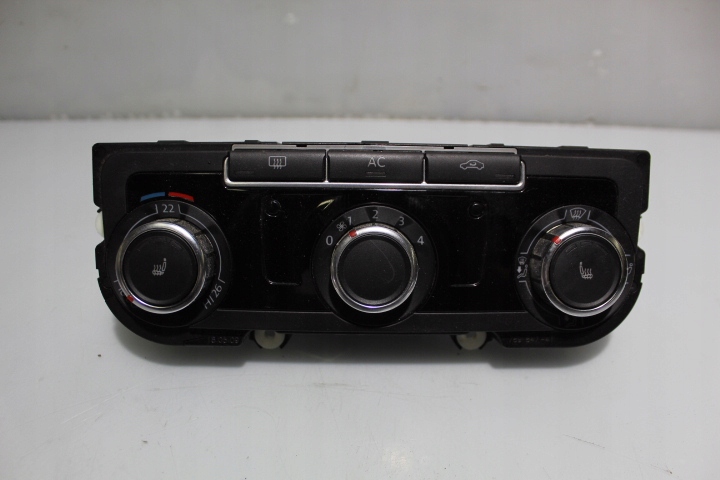 фото №1, Панель керування обдув volkswagen golf vi
