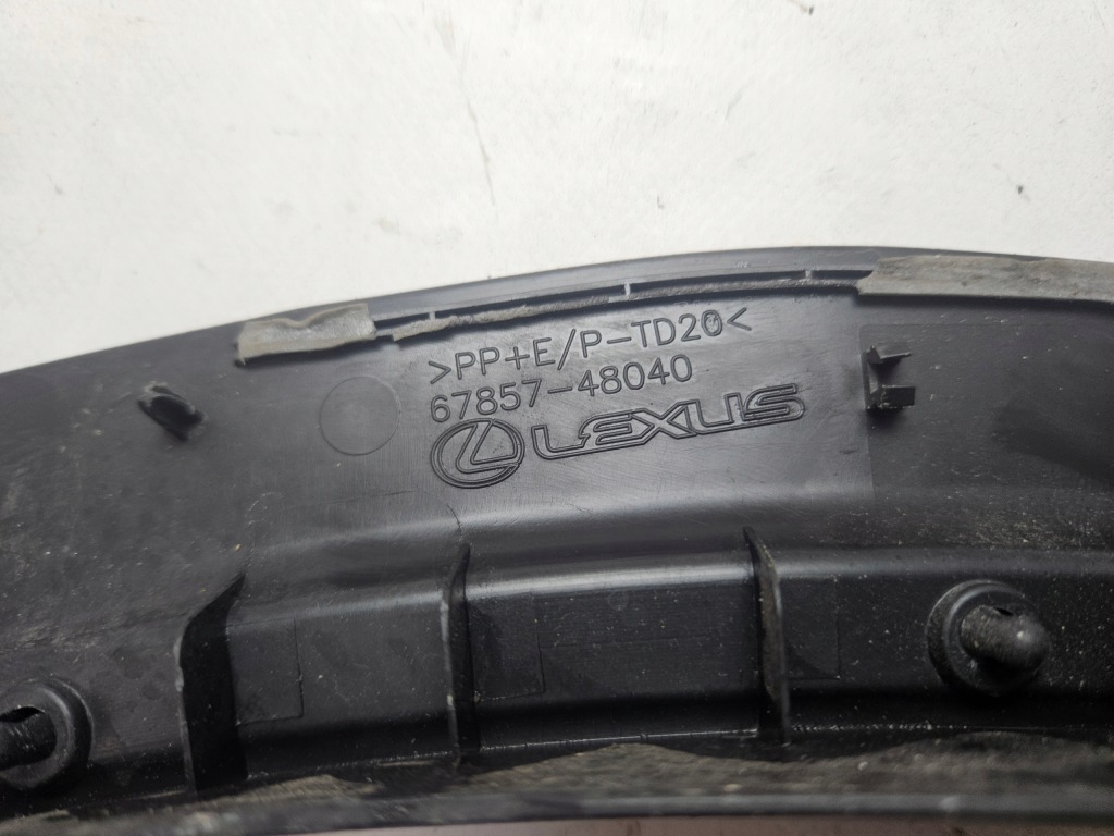 Lexus rx iv 4 2015 - 2022 молдинг прокладка двері задній правий 67857-48040 Недорого