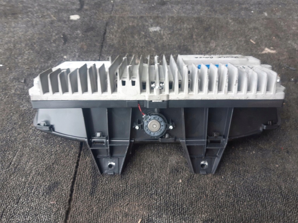 фото №9, Счетчик приборы kpla-10f844-jc range rover sport ii