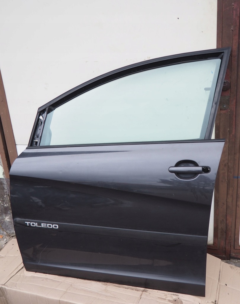 фото №1, Seat toledo 3 дверь левая перед передние цвет ls5v